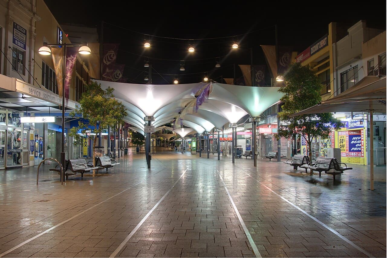 Oxford Street Mall, Bondi Junction — strip spine between Westfield and the eastern-suburbs interchange