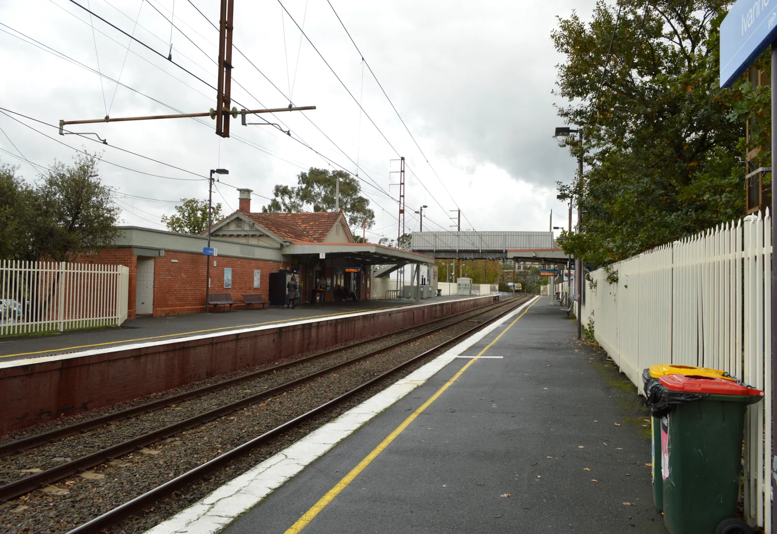 Ivanhoe railway station on the Hurstbridge line, the transport anchor of the Upper Heidelberg Road village